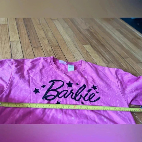 Barbie Mattel 2023 Sweatshirt Women’s Medium Crew neck Malibu California Pink - Picture 3 of 7
